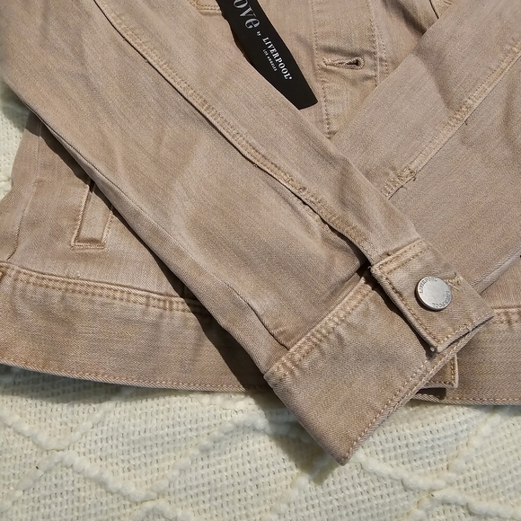 LIVERPOOL LA Blush Jean Jacket - Picture 3 of 6